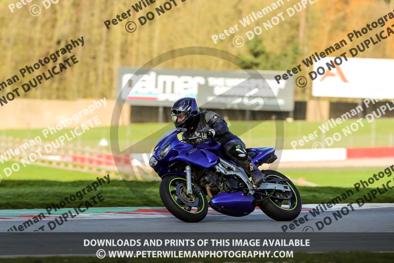 donington no limits trackday;donington park photographs;donington trackday photographs;no limits trackdays;peter wileman photography;trackday digital images;trackday photos